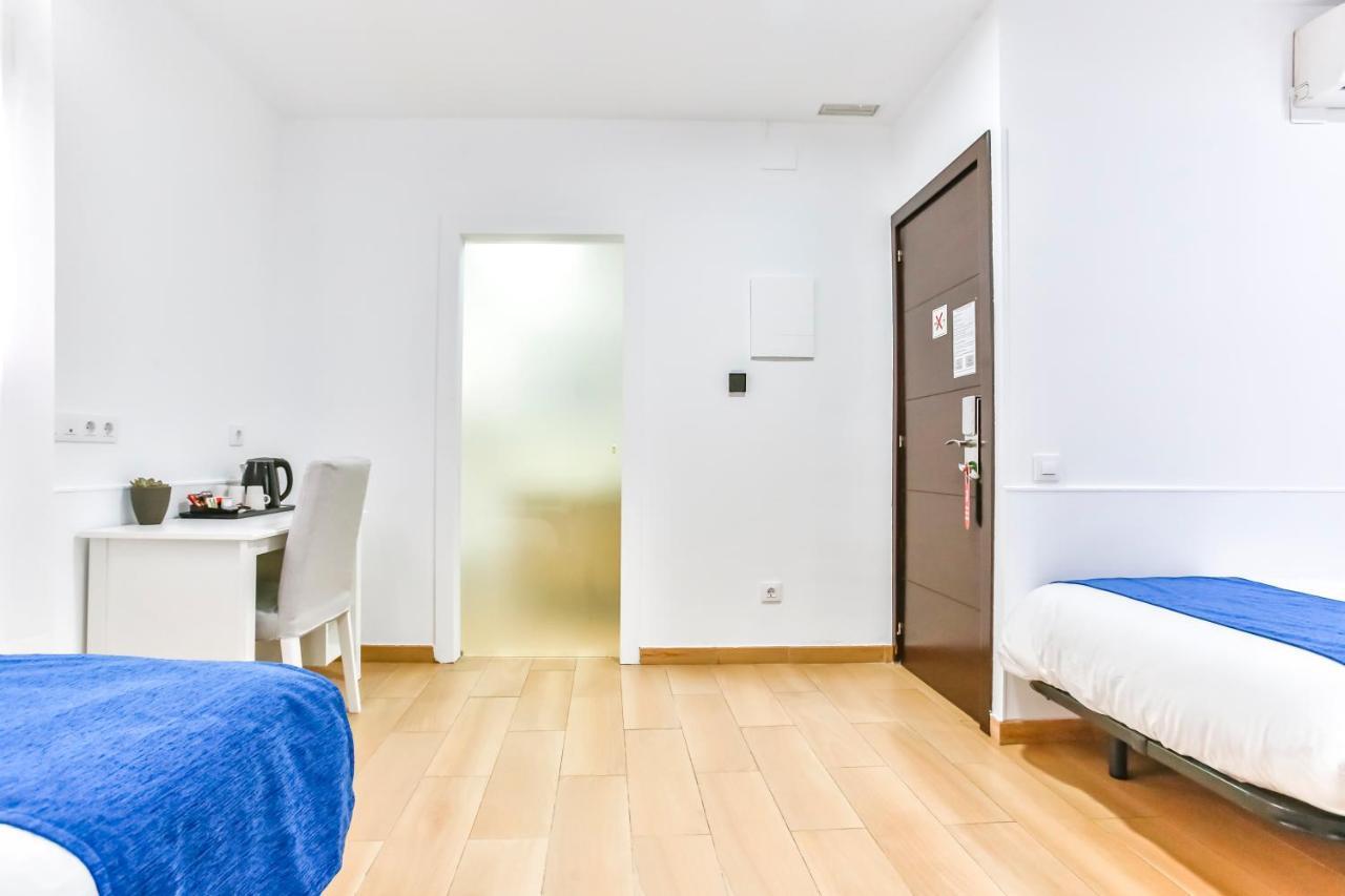 Laramond Barcelona Rooms المظهر الخارجي الصورة