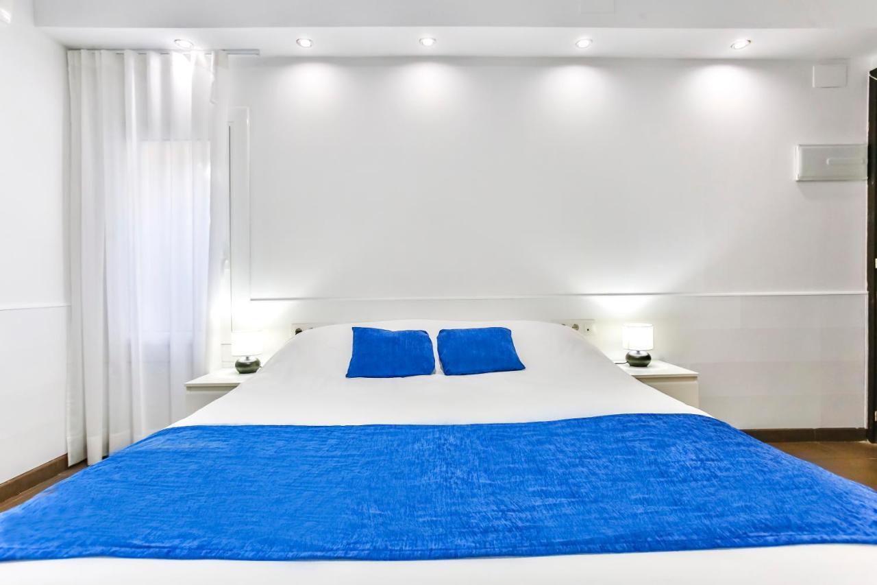 Laramond Barcelona Rooms المظهر الخارجي الصورة