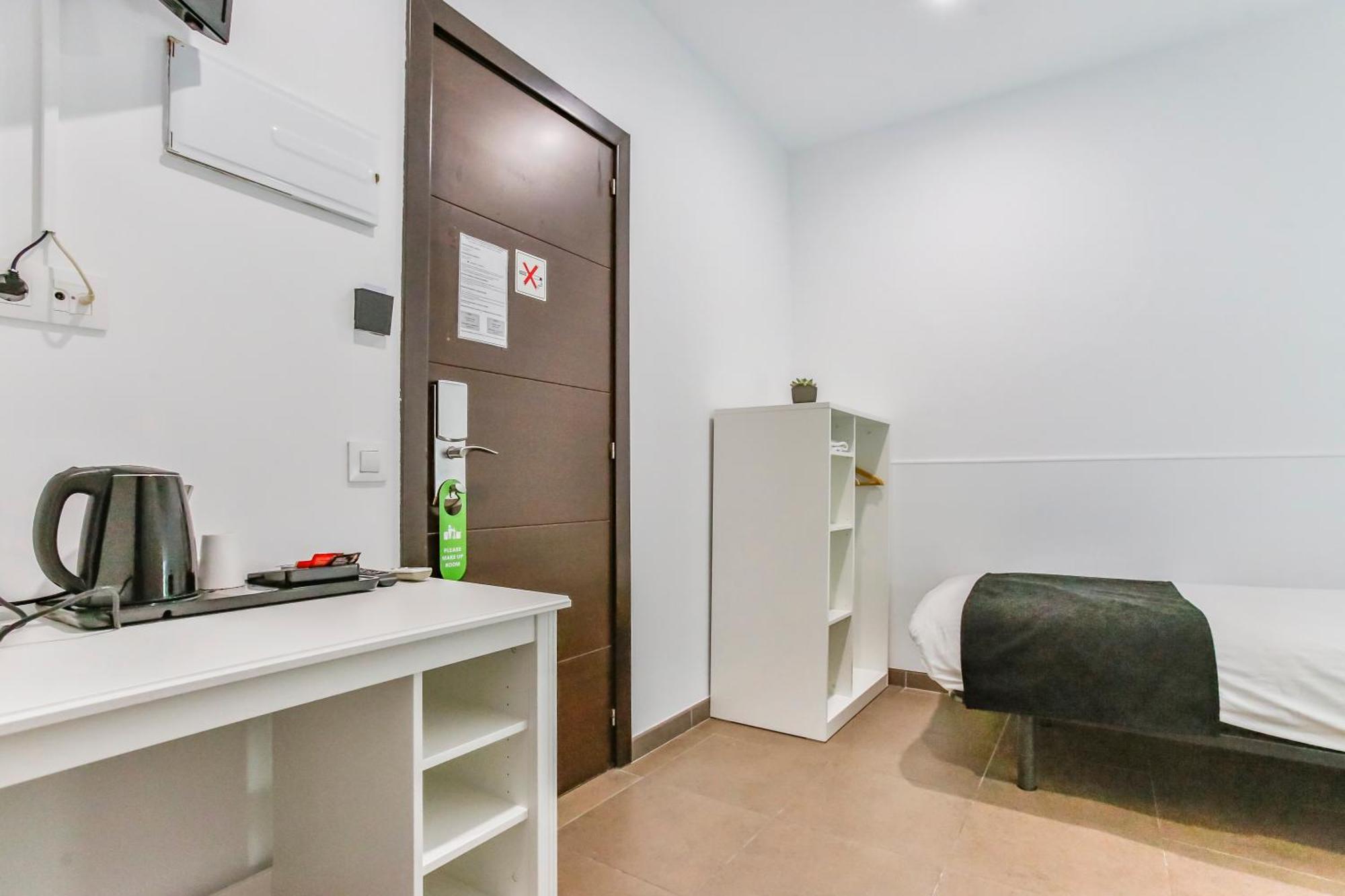 Laramond Barcelona Rooms المظهر الخارجي الصورة