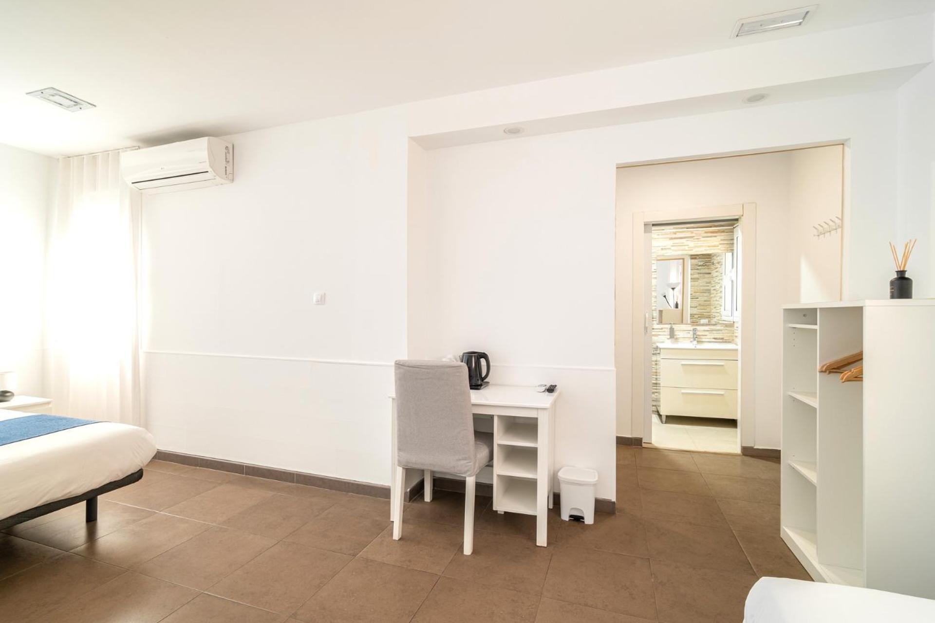 Laramond Barcelona Rooms الغرفة الصورة